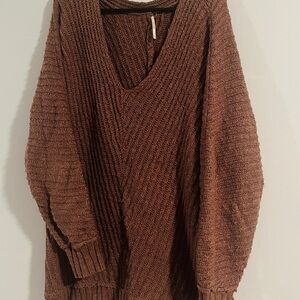 Free People cozy Chocolate V-Neck Sweater READ